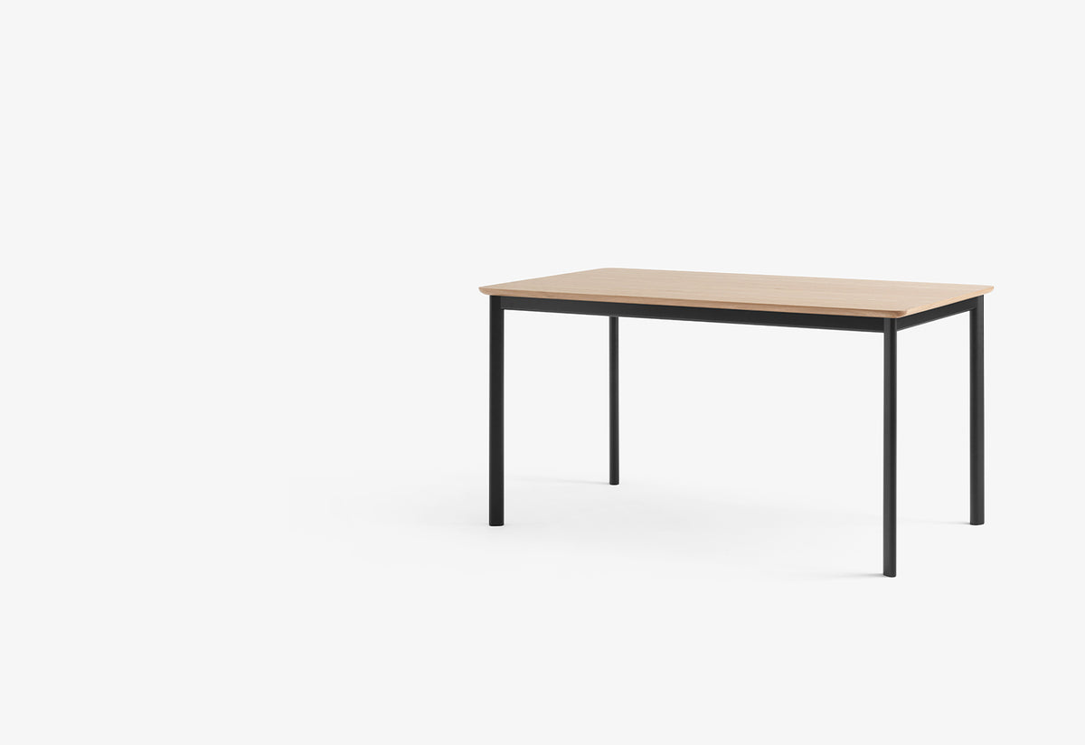 Drip Table | Solid Edge, Hee welling, Andtradition