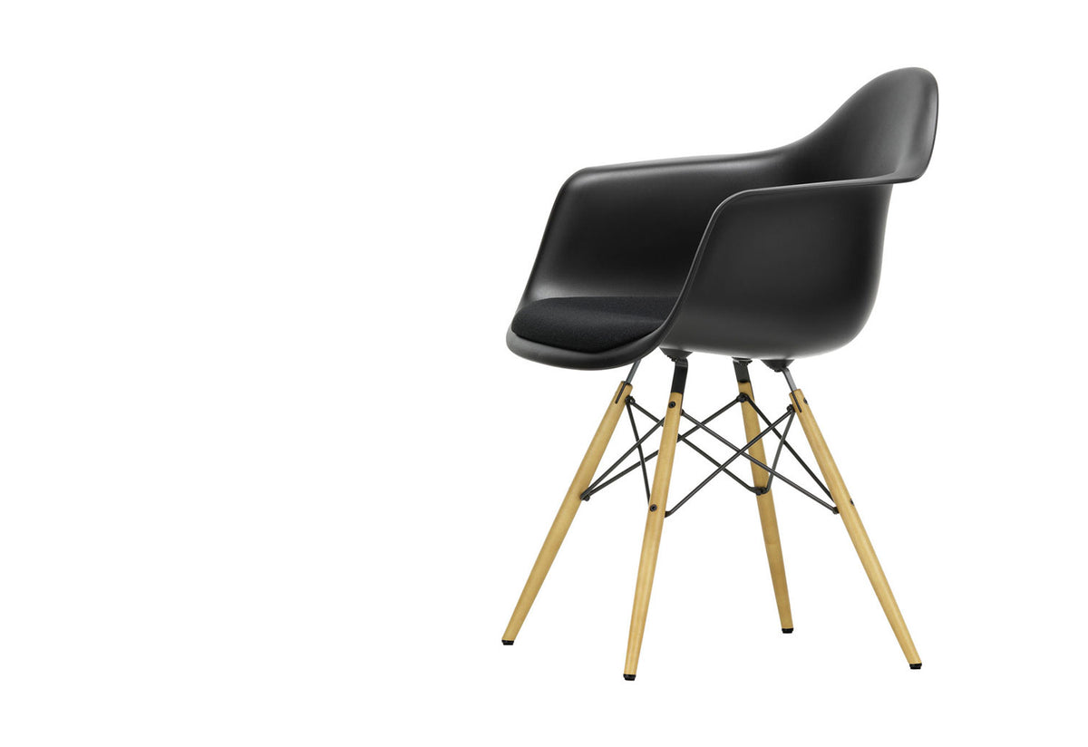 Eames RE DAW Armchair | Upholstered, Charles and ray eames, Vitra