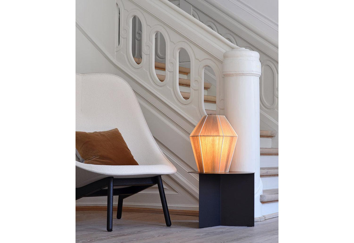 Bonbon Lamp, Ana kraš, Hay